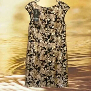 Betsy Adams NWT Holiday Season Party Sheath  Dress Size 10